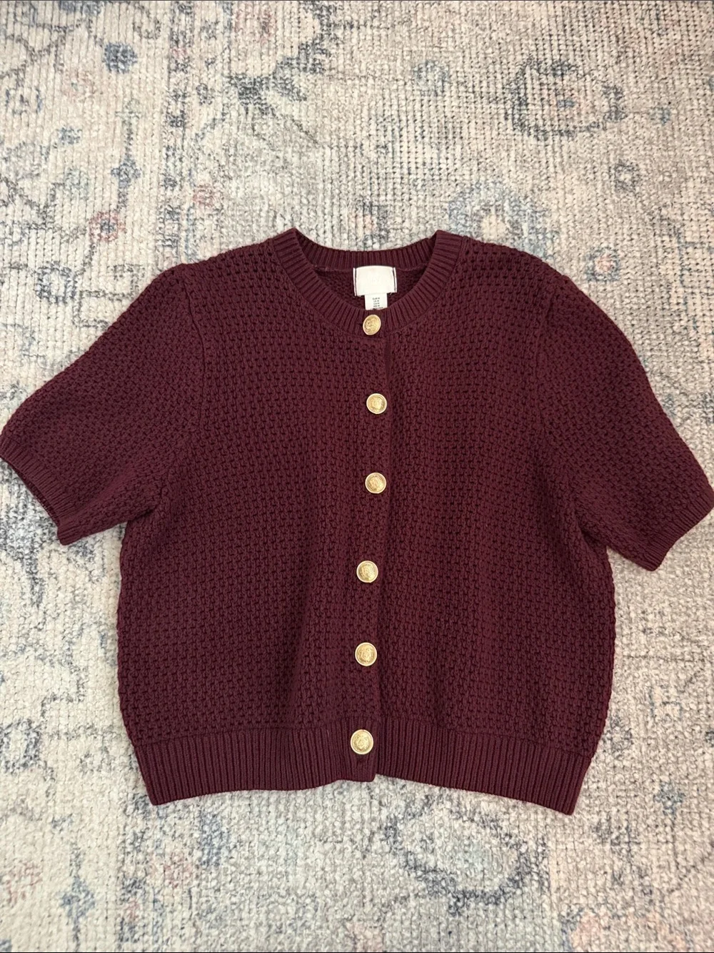 H&M Short-Sleeve Textured Knit Cardigan in Burgundy with Gold Buttons